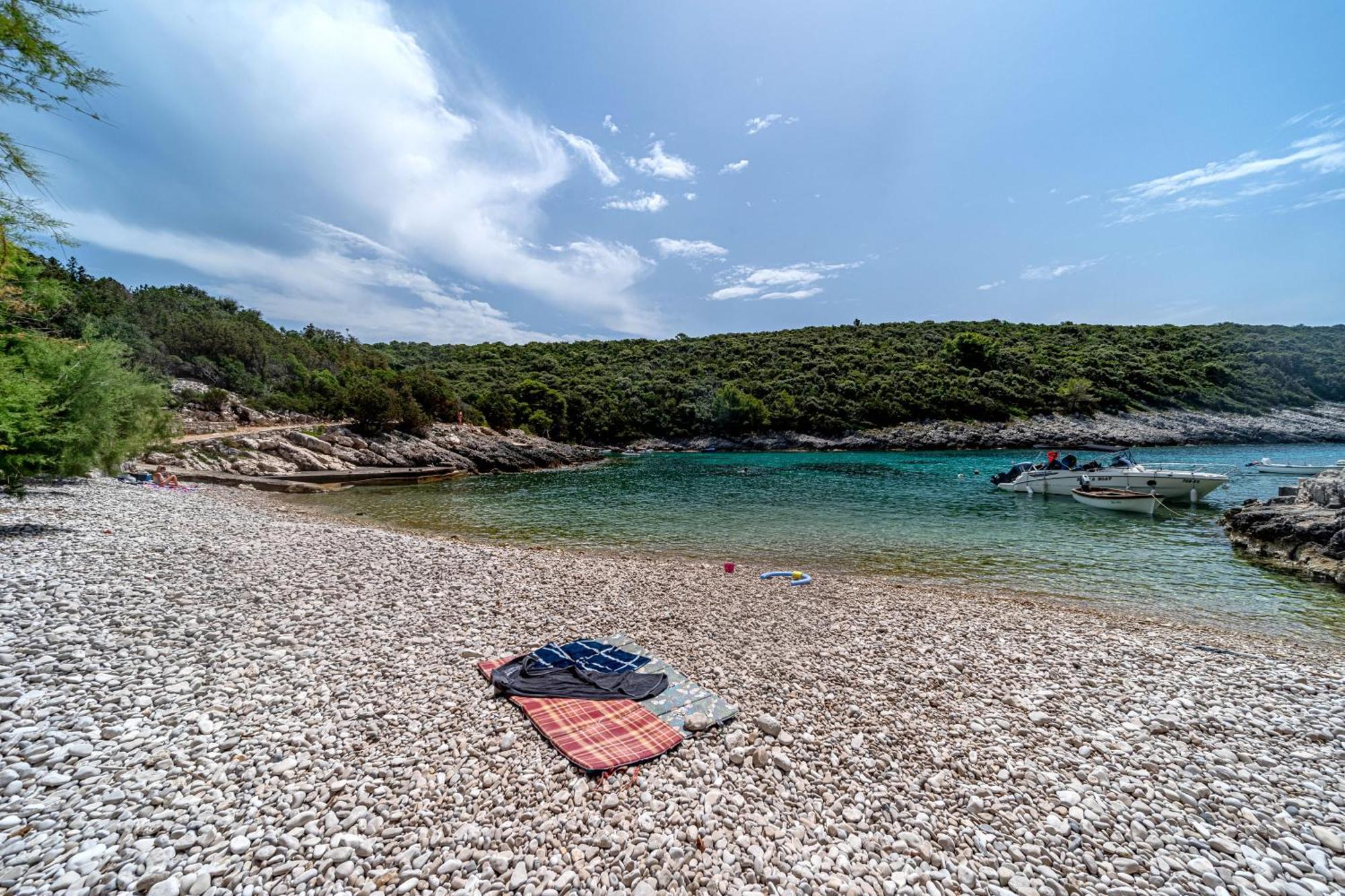 Seaside House For Families With Children Cove Rasohatica, Korcula - 4386 Lumbarda Eksteriør bilde